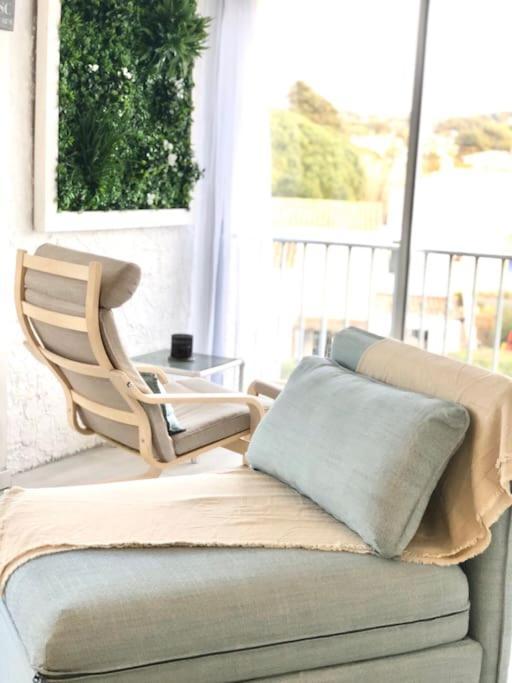 Le Brusc. Design, Parking, Wifi & Double Vue! Lejlighed Six-Fours-les-Plages Eksteriør billede